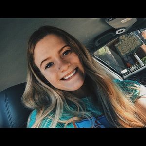 Meet your Posher, Maegan